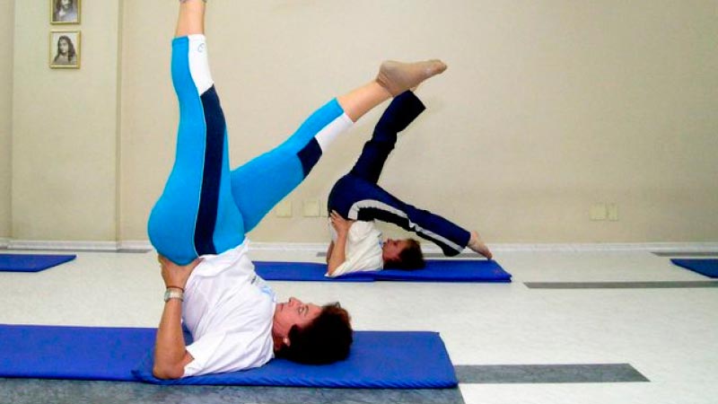 Yoga Integral no Núcleo de Convivência